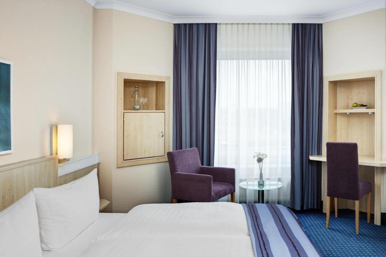 Intercityhotel Киль Экстерьер фото
